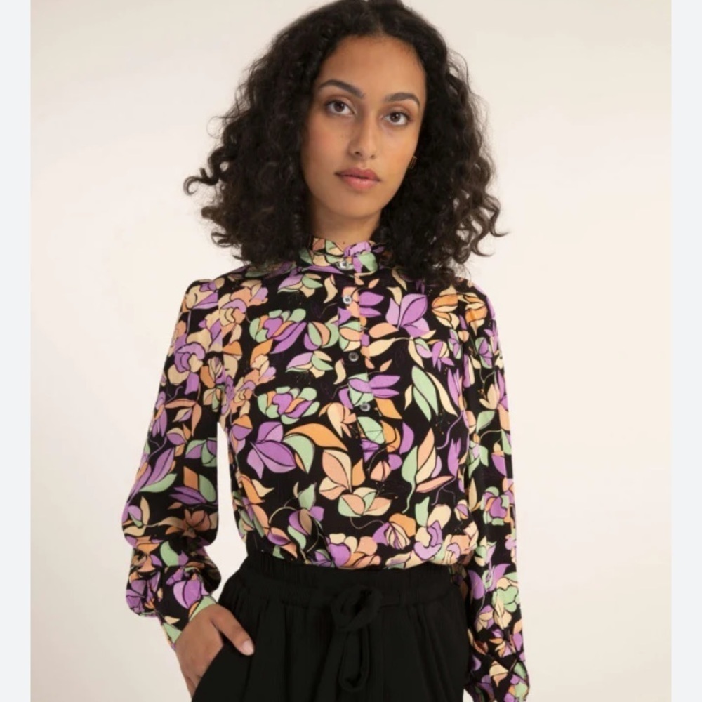 FRNCH Paris floral top size xsmall